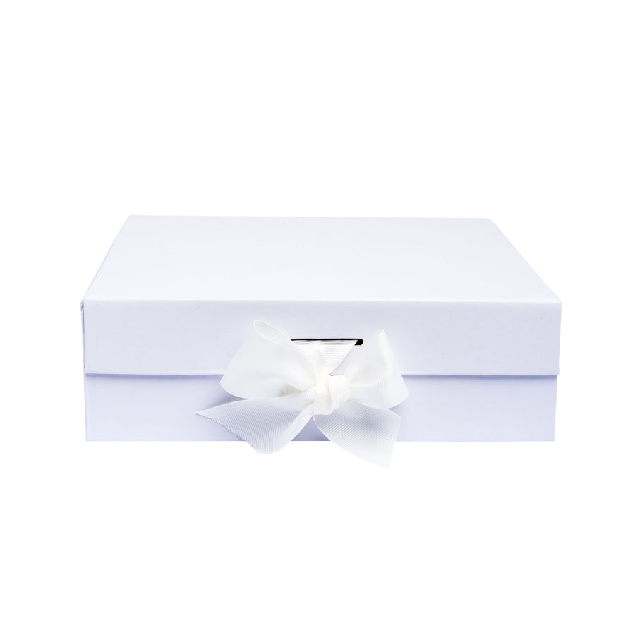 "To the beautiful Bride" Gift Box | Gold with White Ribbon | With Name on Top